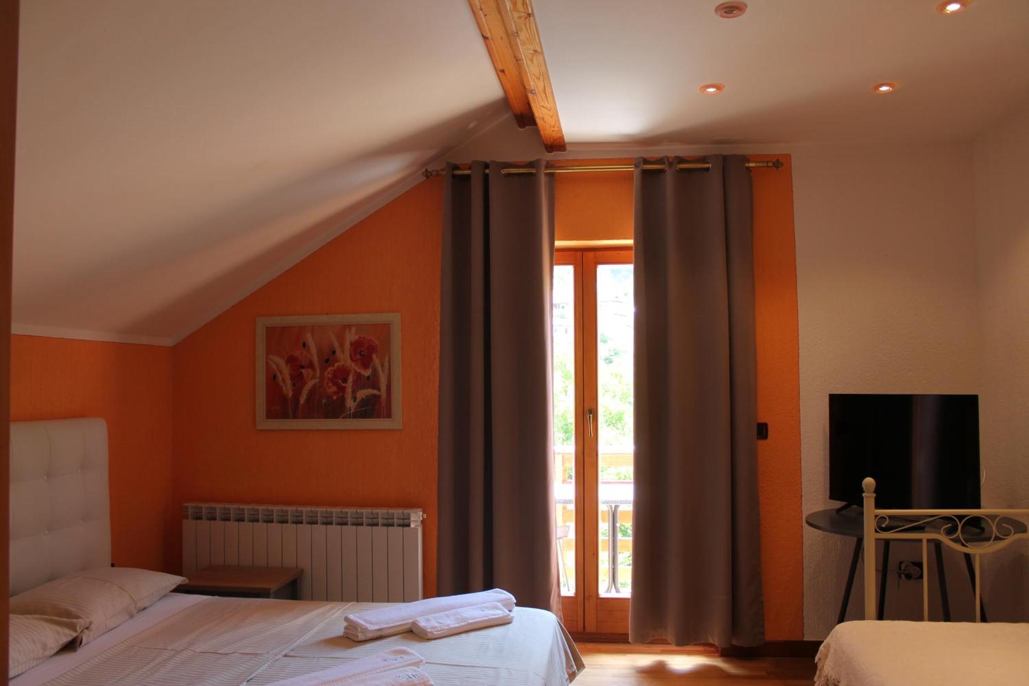 Hotel Tutto Galicnik 部屋 写真