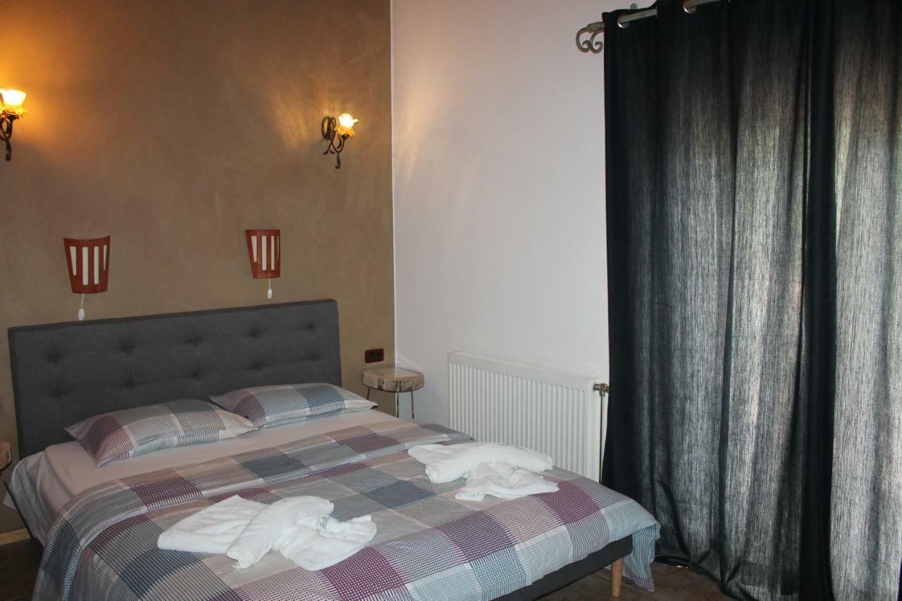 Hotel Tutto Galicnik エクステリア 写真
